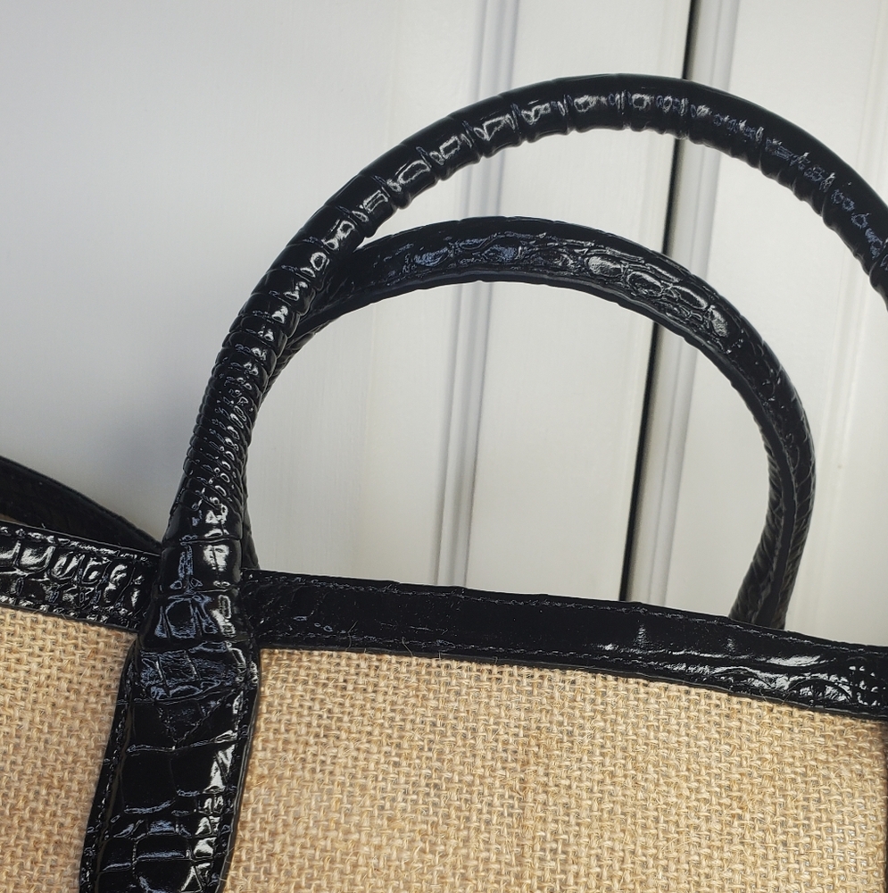 Brahmin Beige and Black Tote Bag - Picture 2 of 9